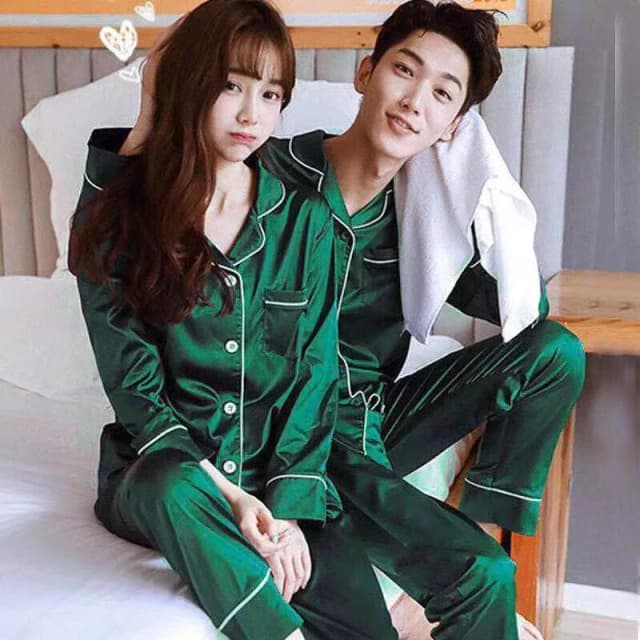 Đồ Ngủ Couple Lụa Satin Màu Rắn Pajama Đặt Dài Nút-Xuống Pijama Cộng Với Kích Thước Nhà Quần Áo Pyjamas Phụ Nữ Người Đàn Ông loungewear