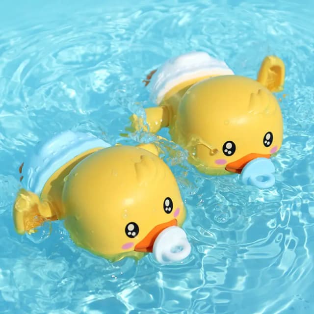 Baby Bath Toys Water Chain Clockwork Bathing Cute Swimming Yellow Duck Toy Toddler Pool Beach Classic Toy For Kids Water Playing